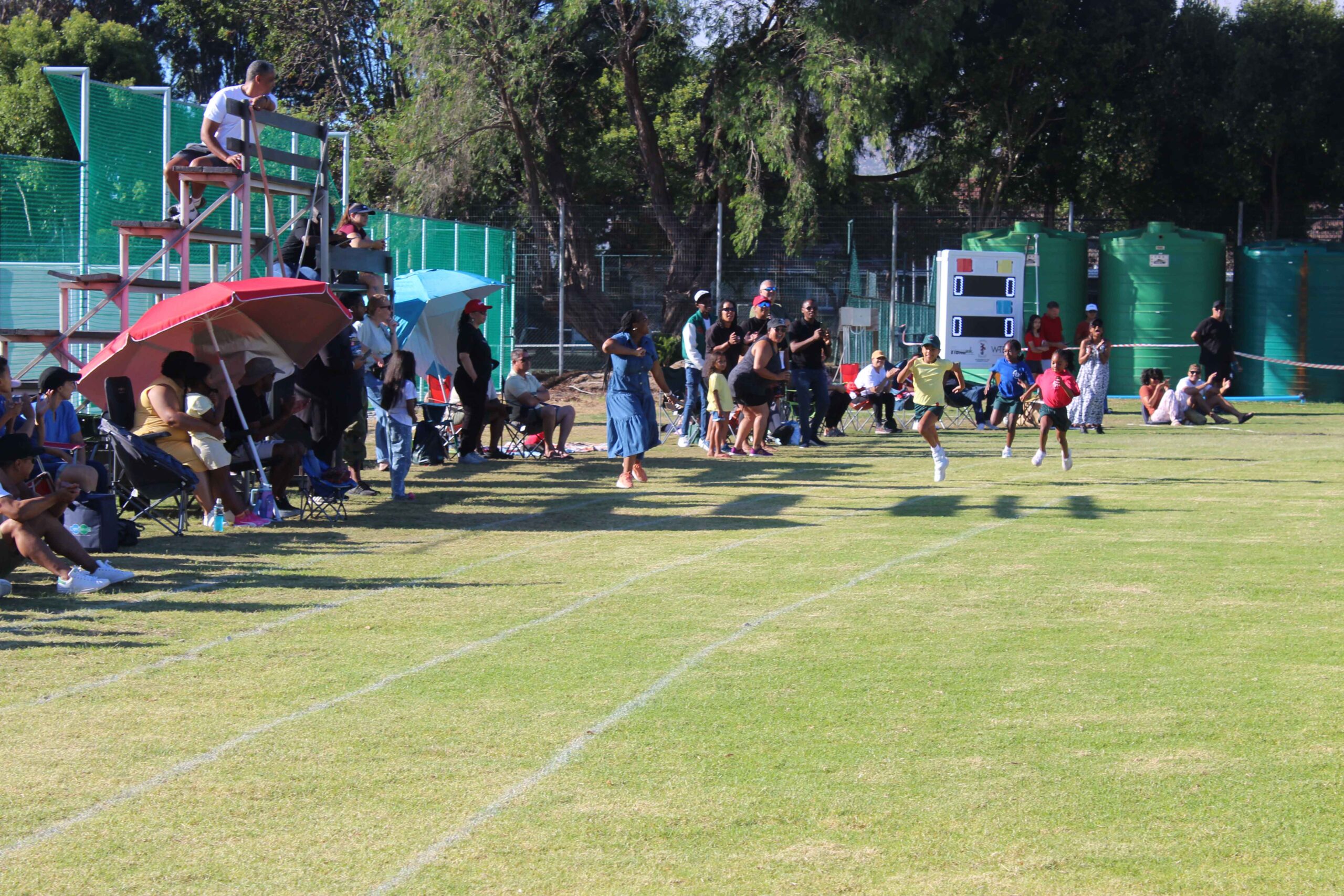 Grade 3-7 Sports Day (11)