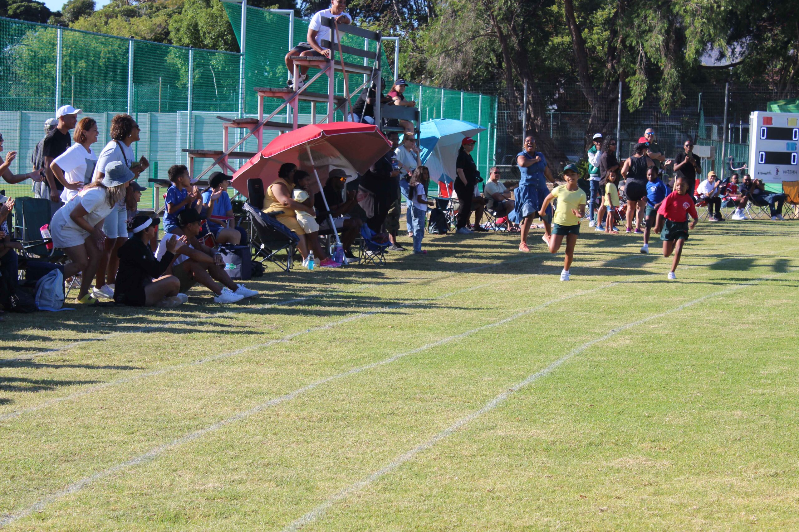 Grade 3-7 Sports Day (13)