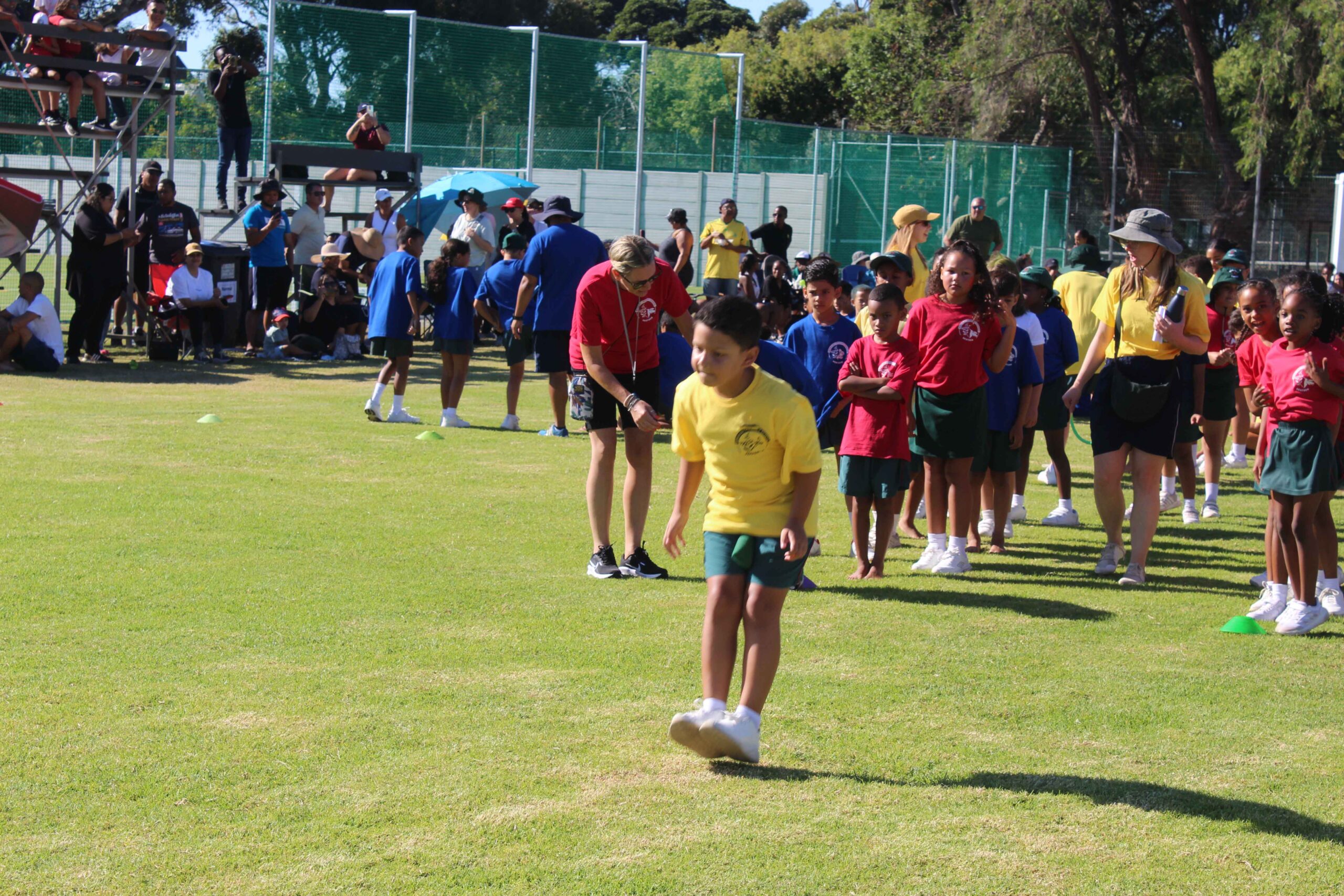 Grade 3-7 Sports Day (149)