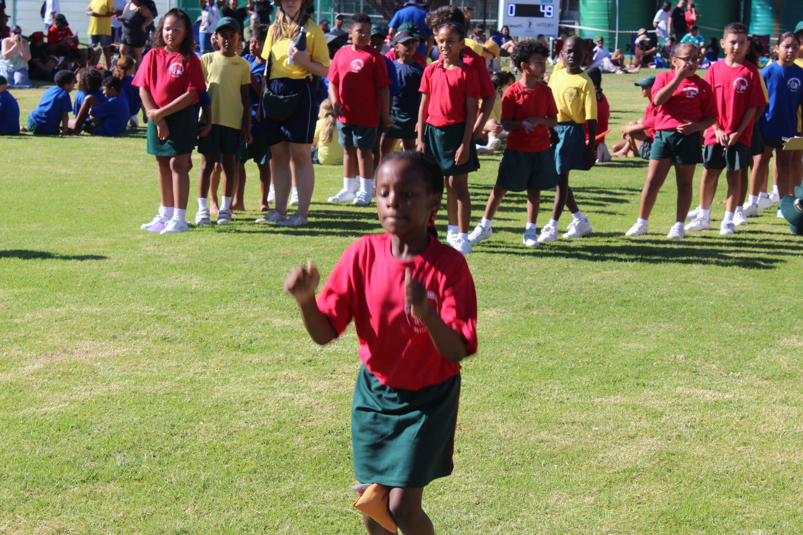 Grade 3-7 Sports Day (157)
