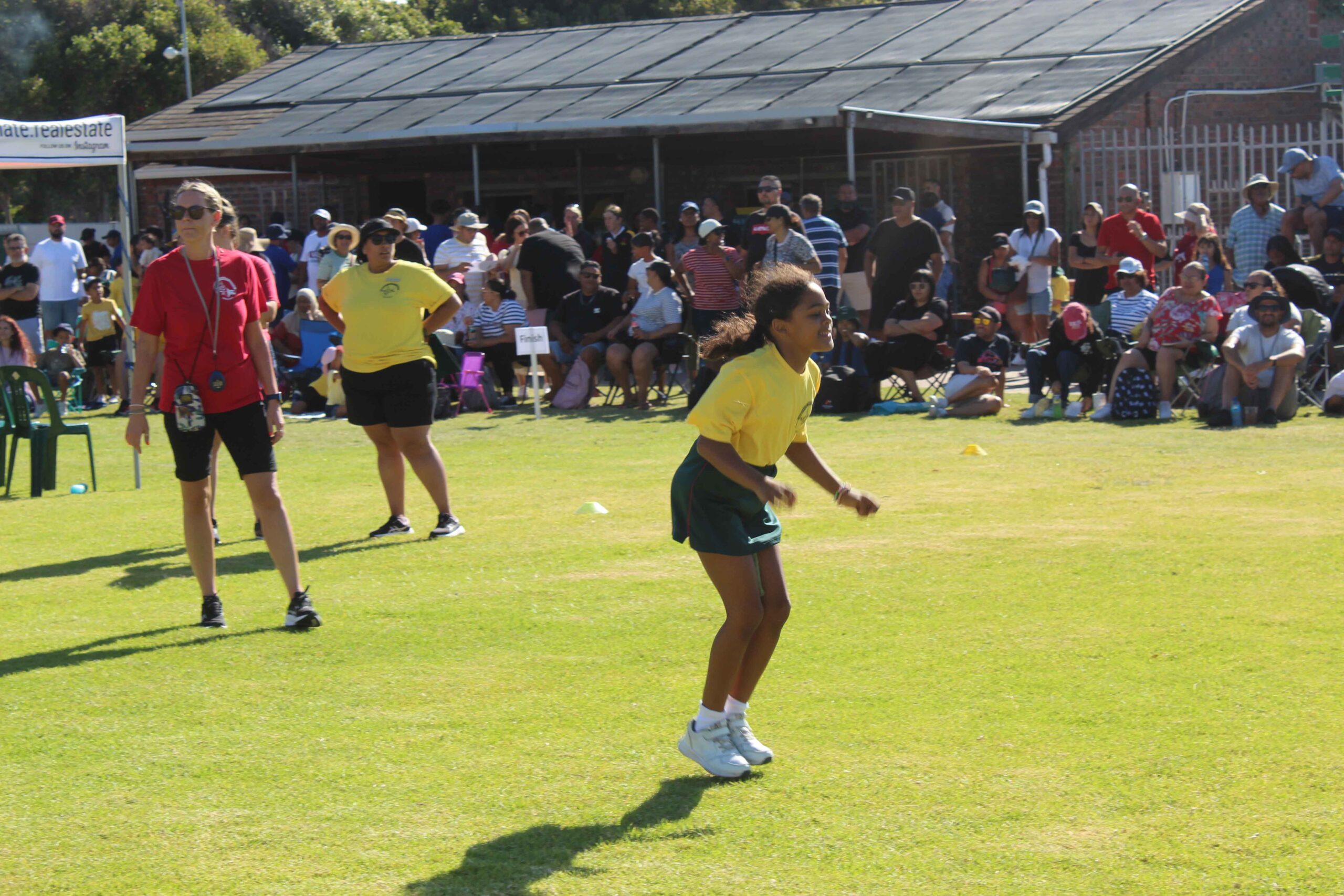 Grade 3-7 Sports Day (177)