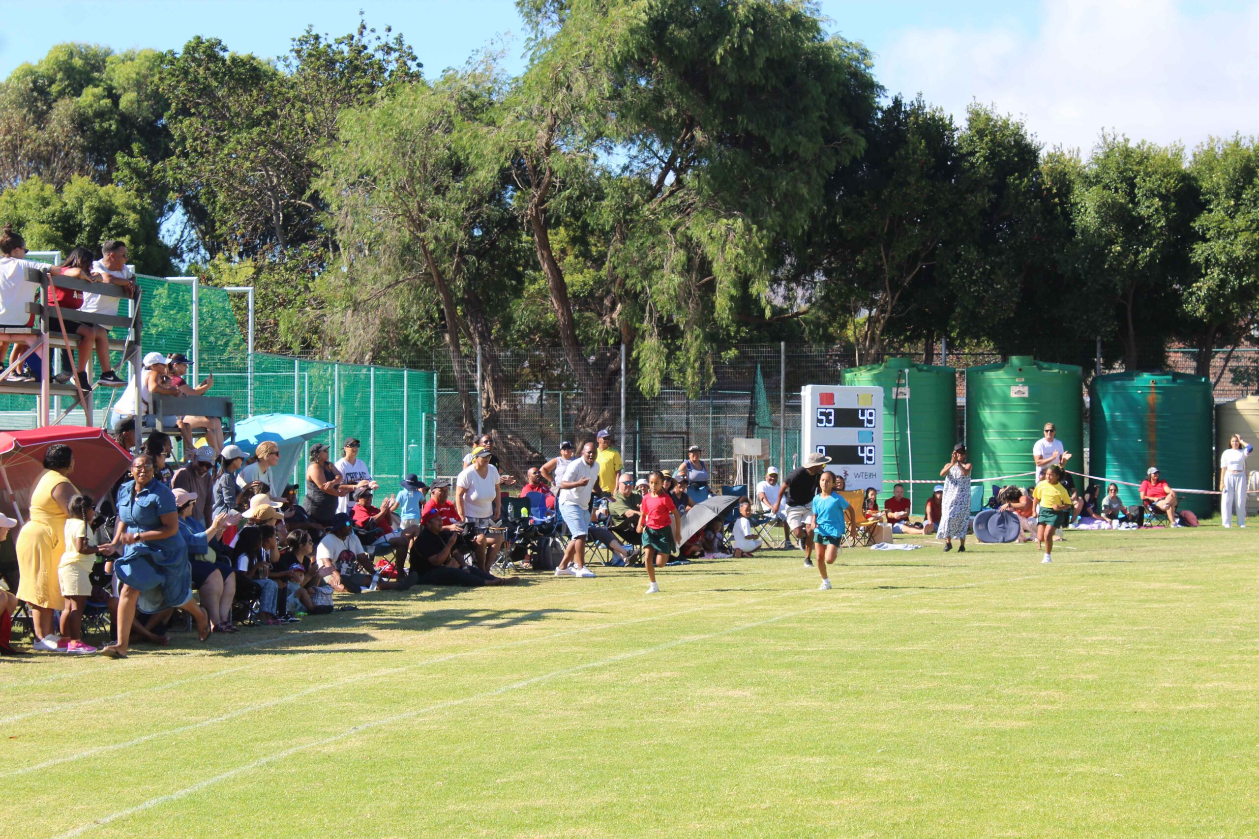Grade 3-7 Sports Day (202)