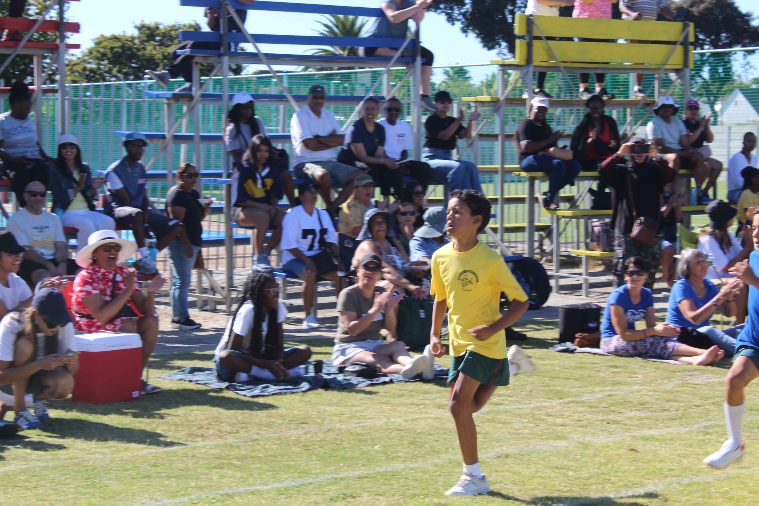Grade 3-7 Sports Day (209)