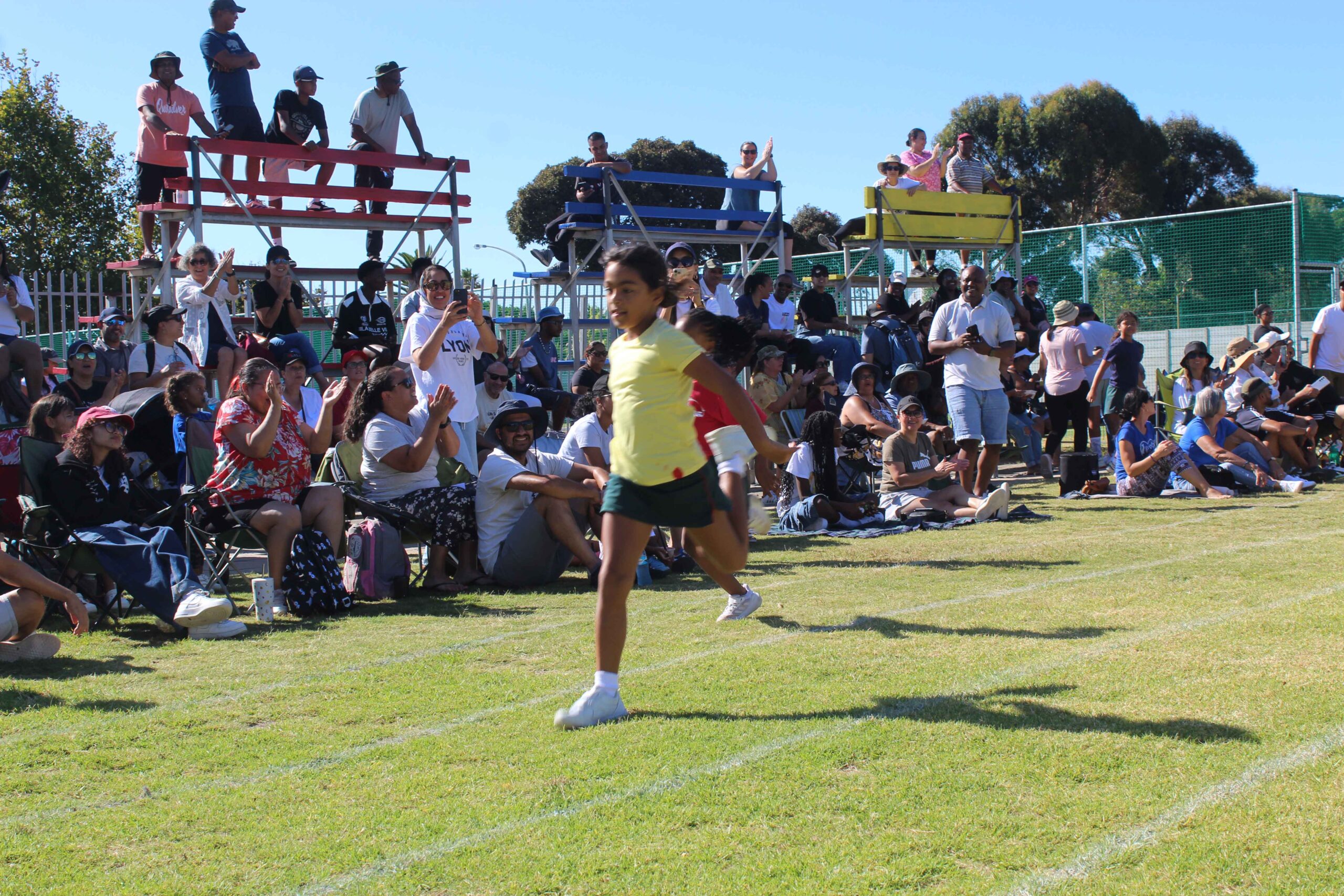 Grade 3-7 Sports Day (210)