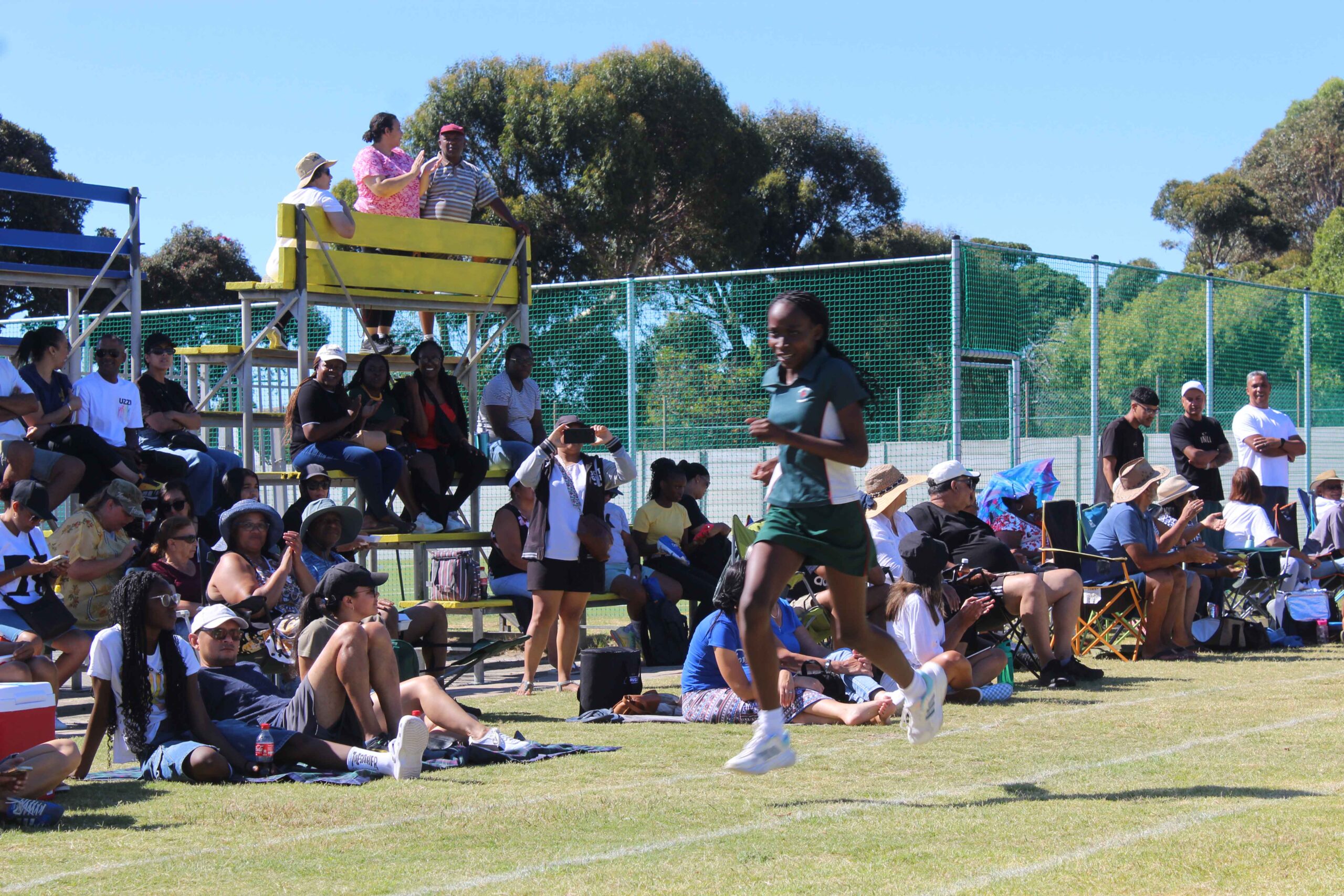 Grade 3-7 Sports Day (300)