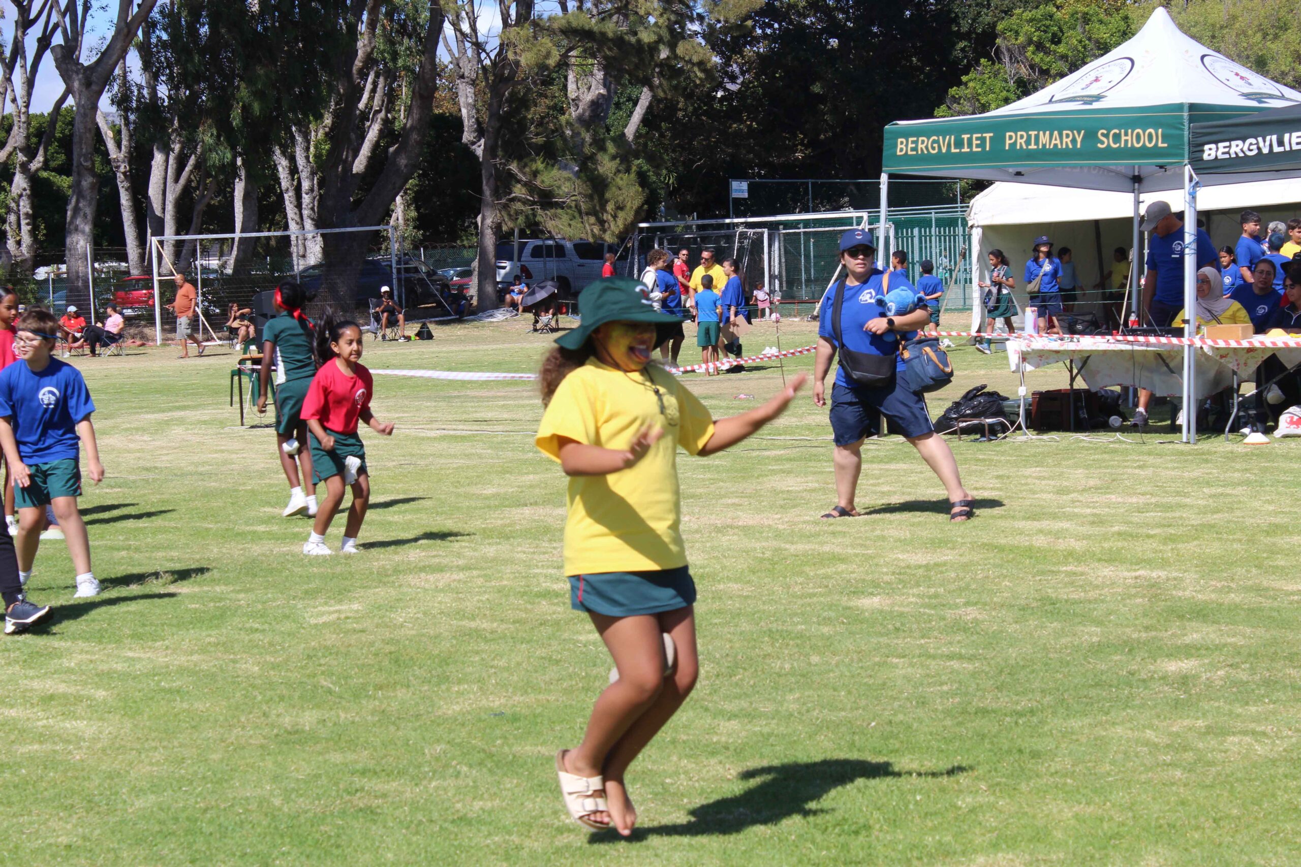 Grade 3-7 Sports Day (306)