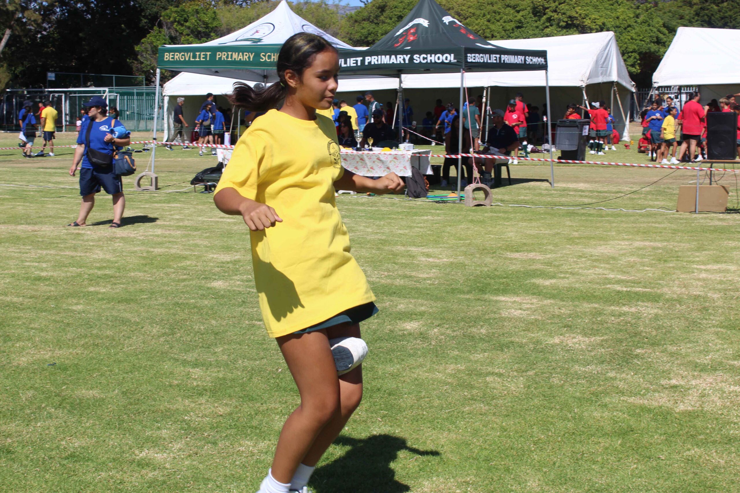 Grade 3-7 Sports Day (307)