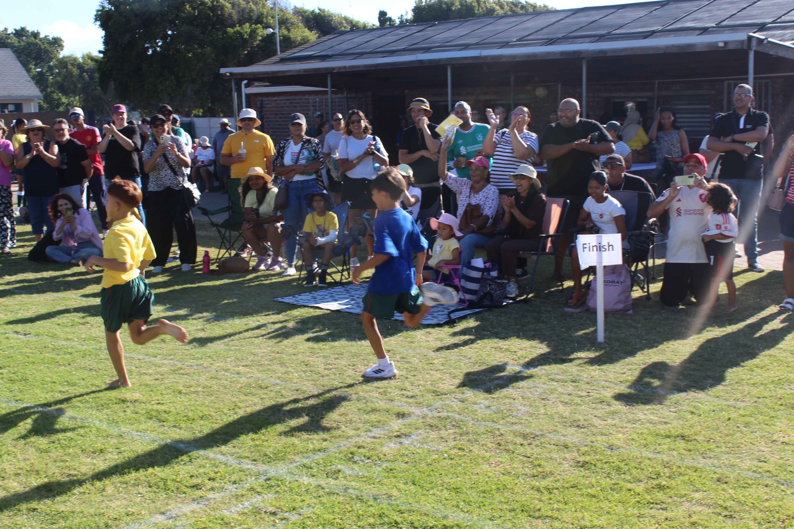 Grade 3-7 Sports Day (33)