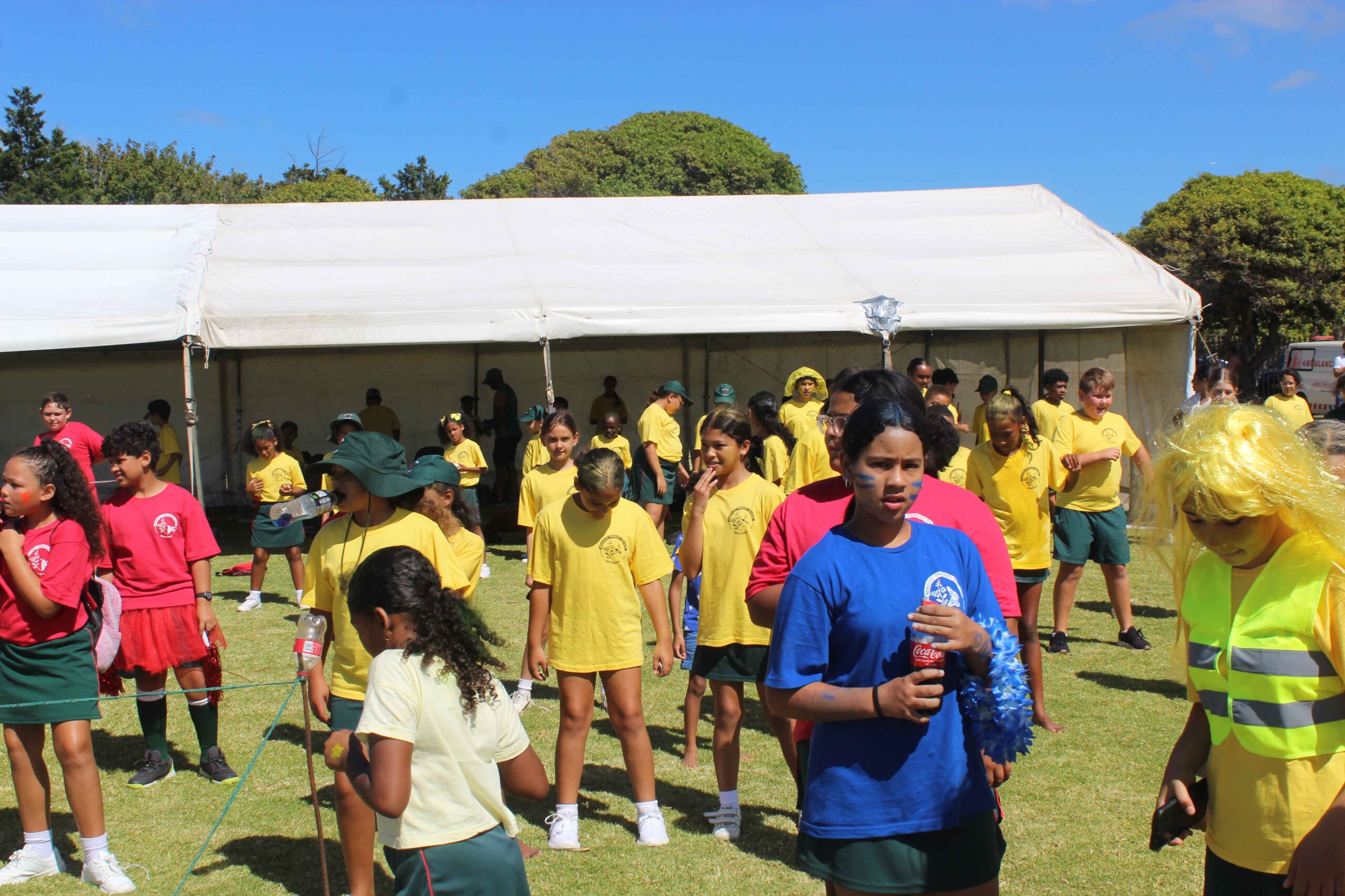 Grade 3-7 Sports Day (350)