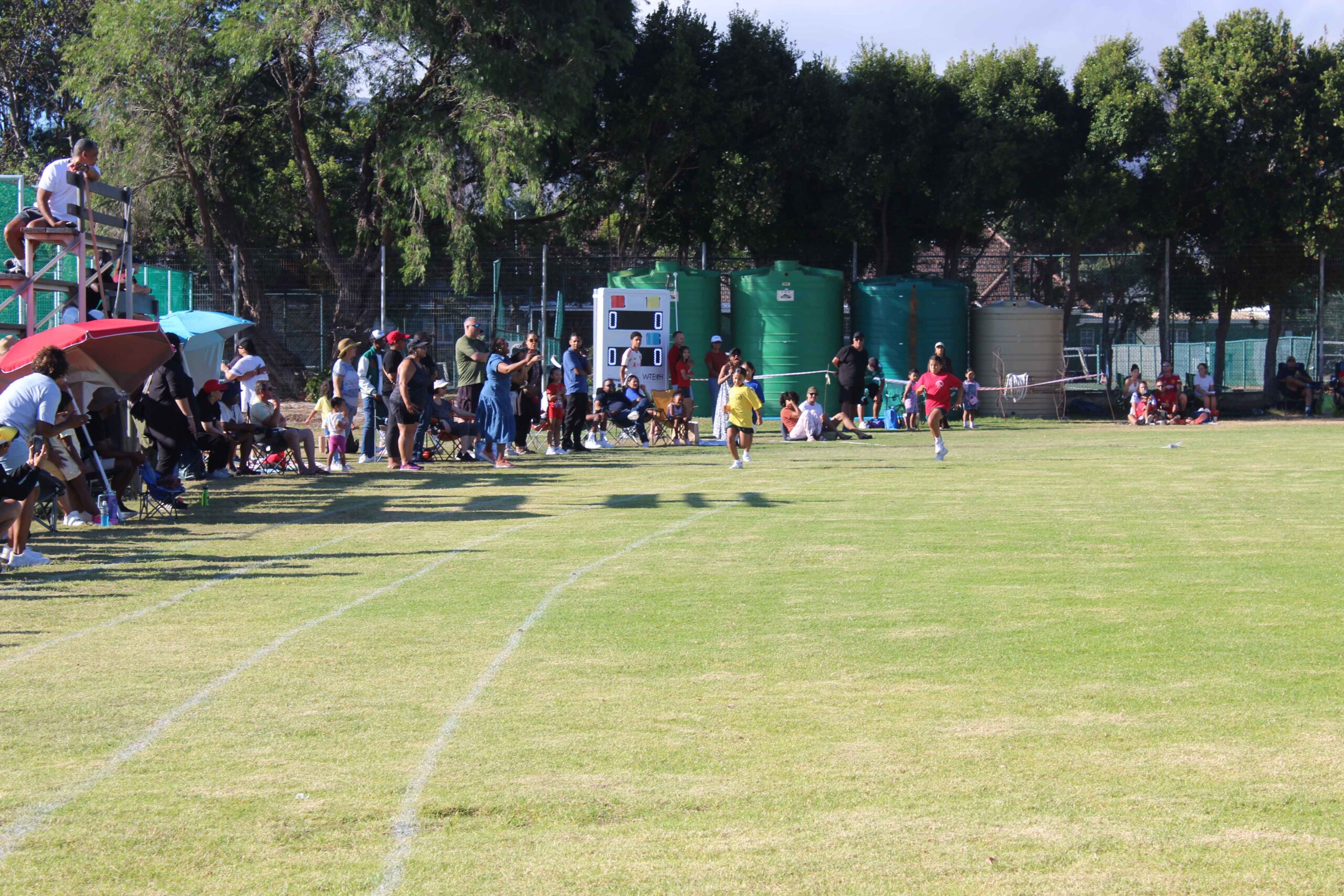 Grade 3-7 Sports Day (42)